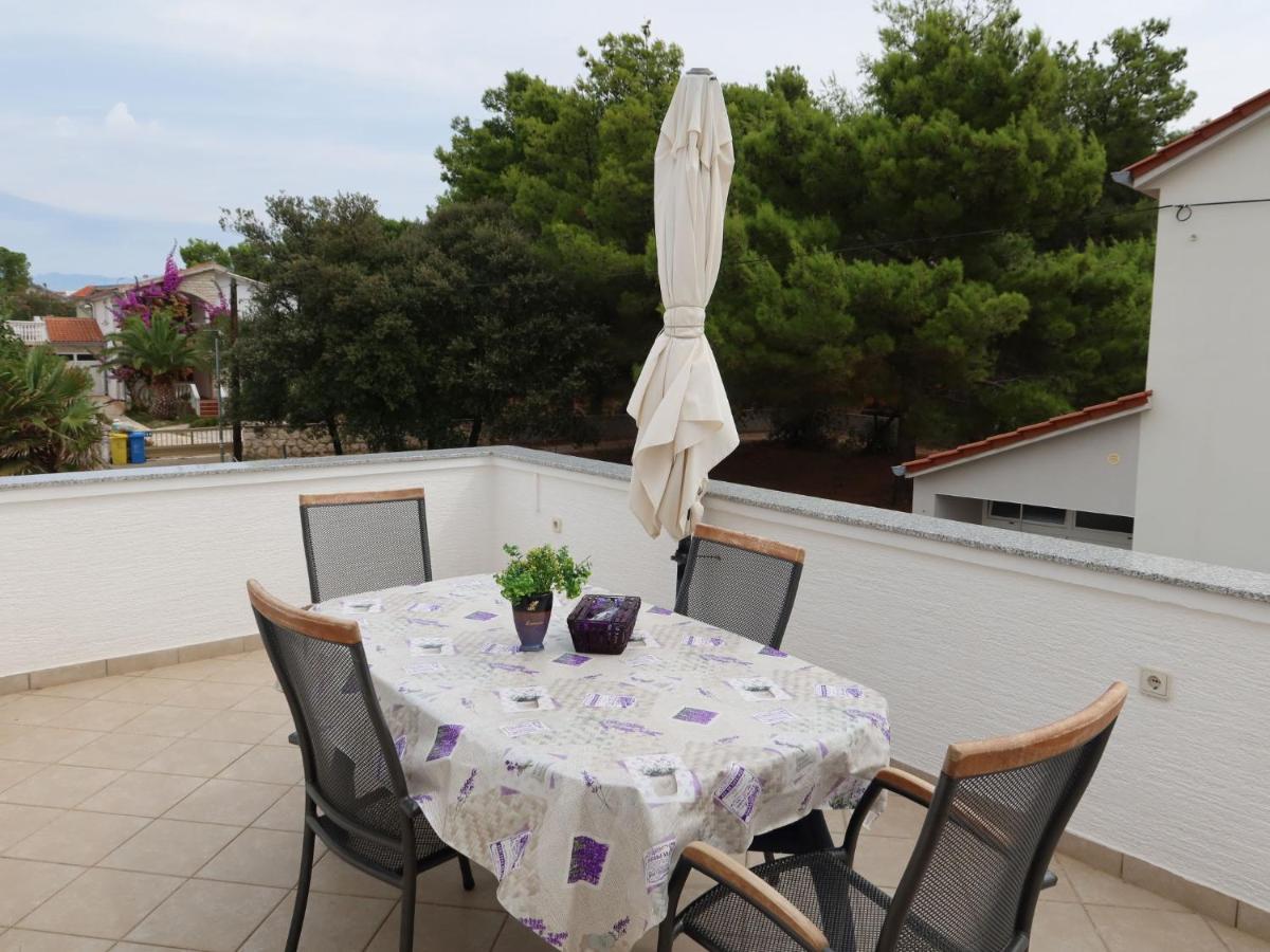 Appartamento Mira-2 By Interhome *